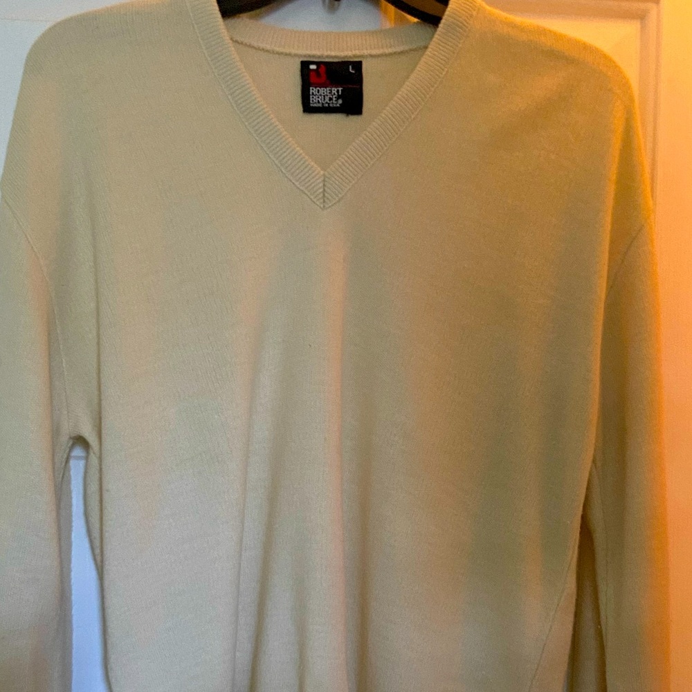 Vintage Robert Bruce Unisex V-Neck Sweater